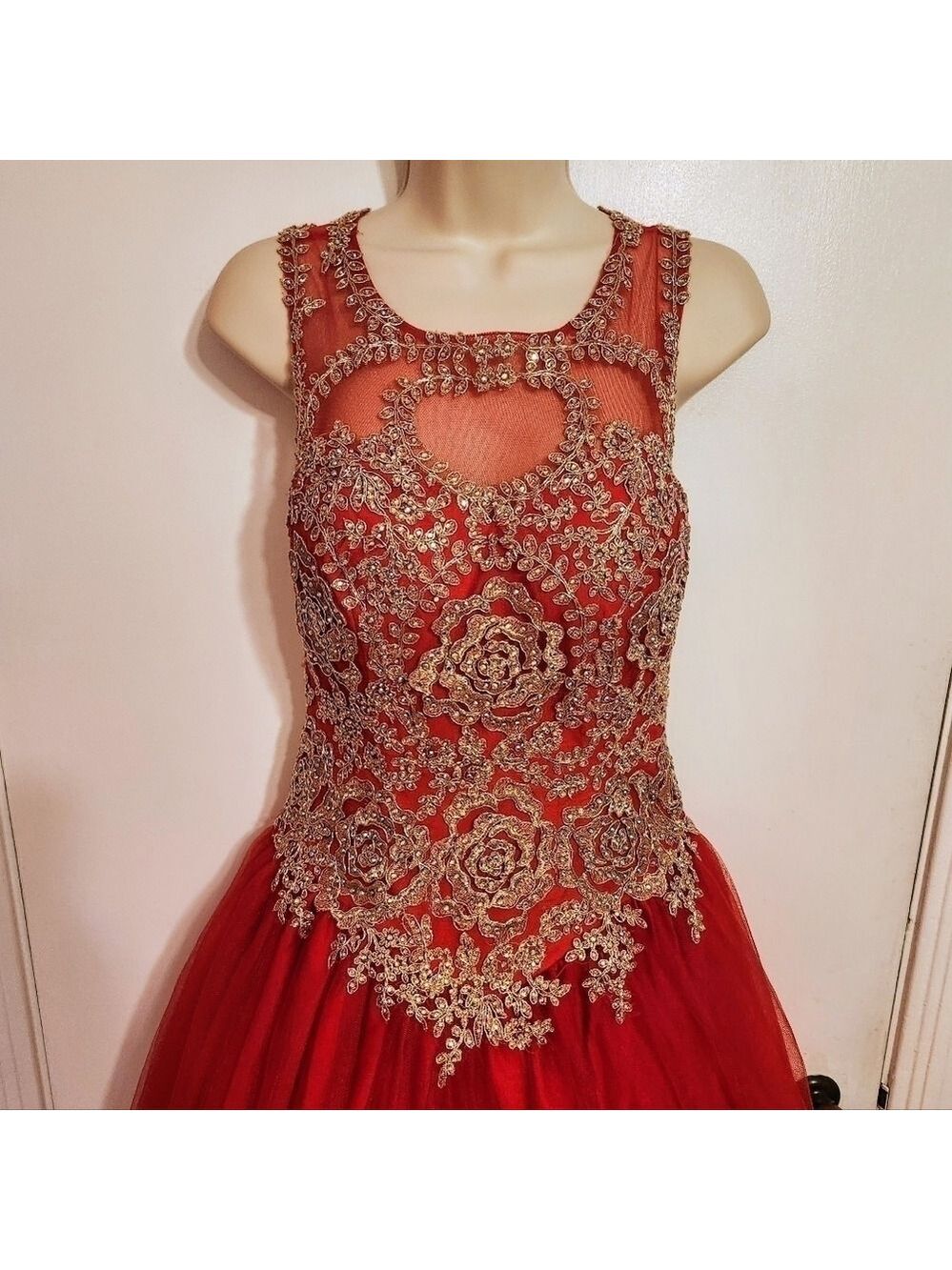 Layla K Quinceanera Ball Gown Dress Red Gold Beaded Size 6 - Picture 4 of 13